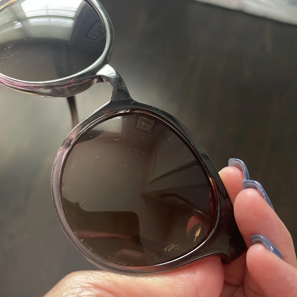 Cocosand pink transparent fade sunglasses.